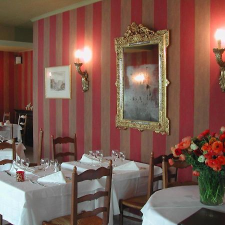 Les Echevins Hotell Tarascon Exteriör bild